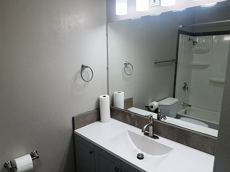 310 Florene Ct — Photo 19