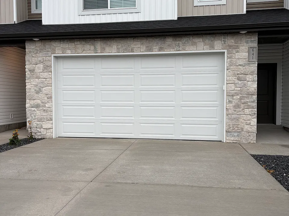 641 N 300 W