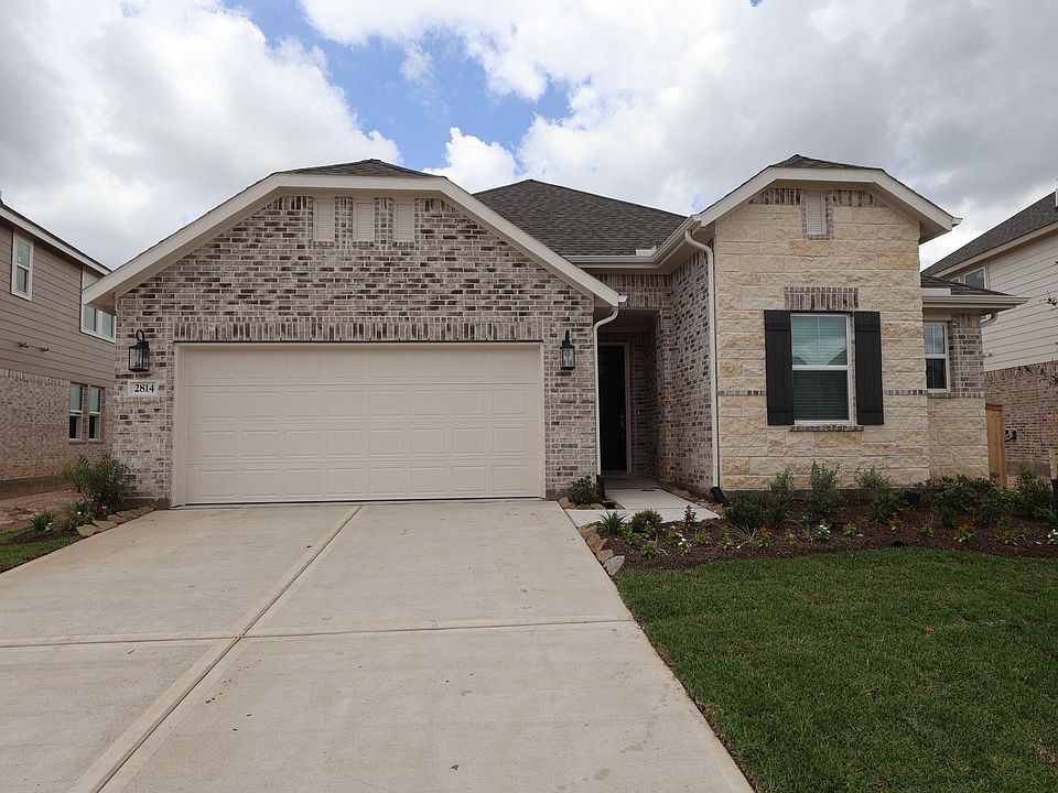 1st image of 2814 Duchess Dr