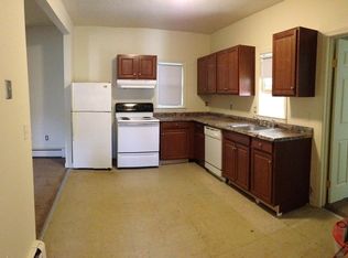 101 Sandwich St #1, Plymouth, MA 02360