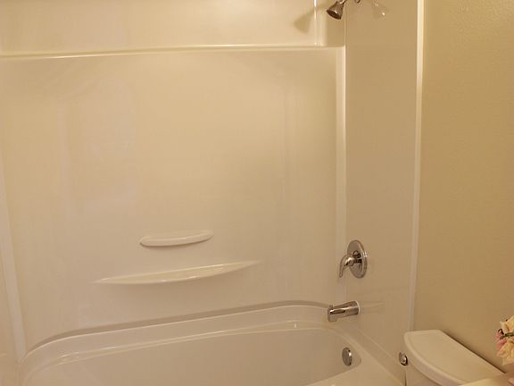 5th image of 12529 SE 42nd St