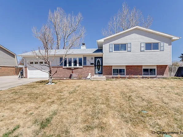 512 Ogallala Pl, Cheyenne, WY 82009