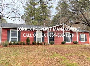101 Forestview Dr, Boiling Springs, SC 29316