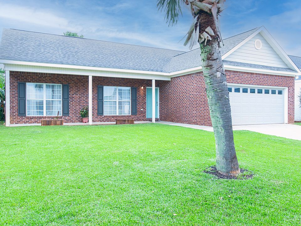 The Palm Getaway - Foley AL
In Kennedy Park neighborhood