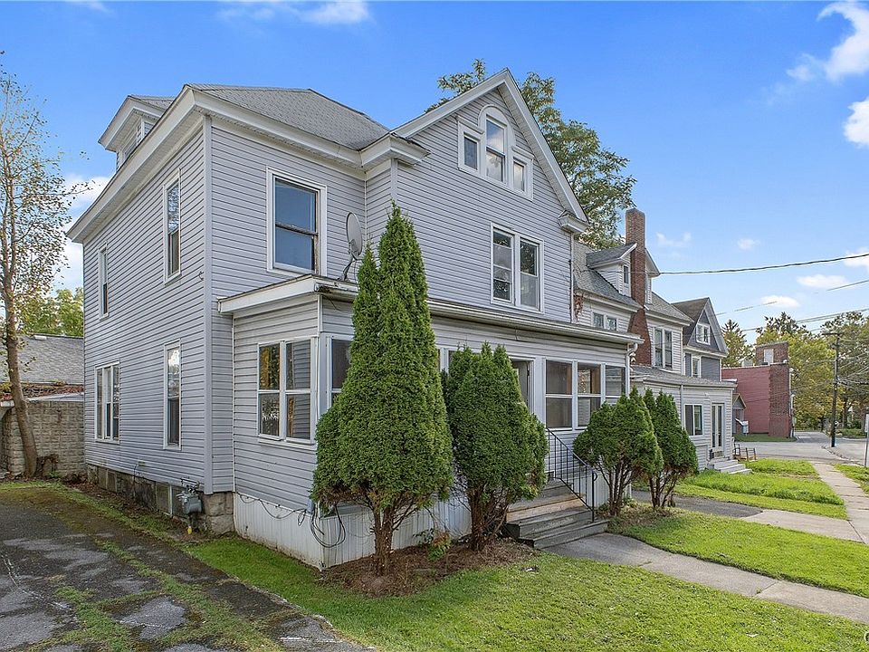 1st image of 731 S Beech St