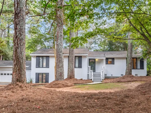 235 Winterberry Dr, Athens, GA 30606