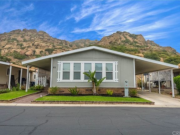 3rd image of 24303 Woolsey Canyon Rd Spc 87