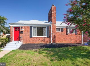 8717 Leonard Dr, Silver Spring, MD 20910