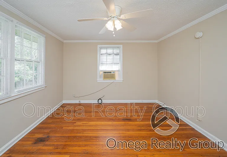 1020 Pershing St #D — Photo 7
