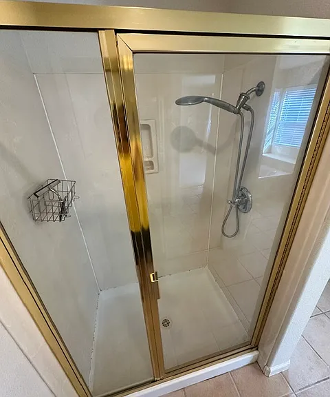 Master shower
