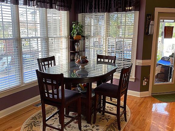 Breakfast Nook