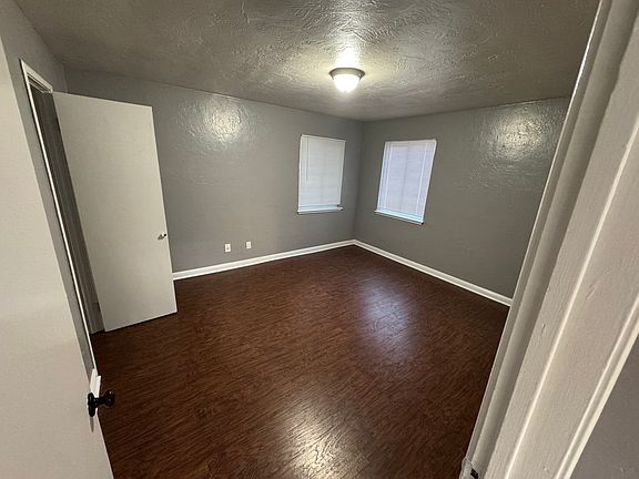 4th image of 5670 Gaskill St #5664