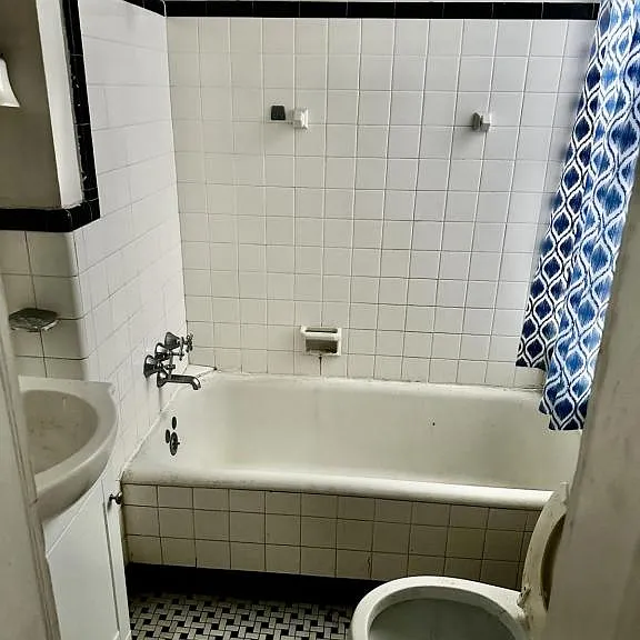 1244 Perkiomen Ave #2FR — Photo 2