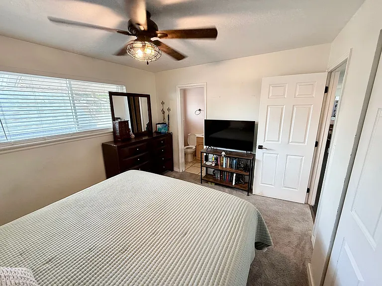 1159 N 250 E — Photo 28