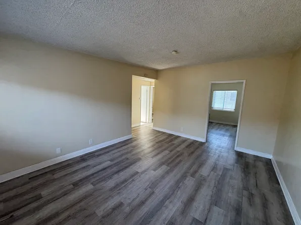 7723 Walker Ave APT 3, Cudahy, CA 90201