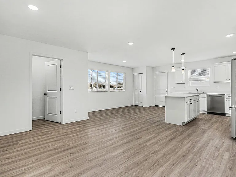 6138 Aurelius Rd — Photo 6