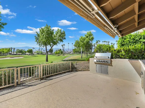 241 Bouquet Canyon Dr, Palm Desert, CA 92211