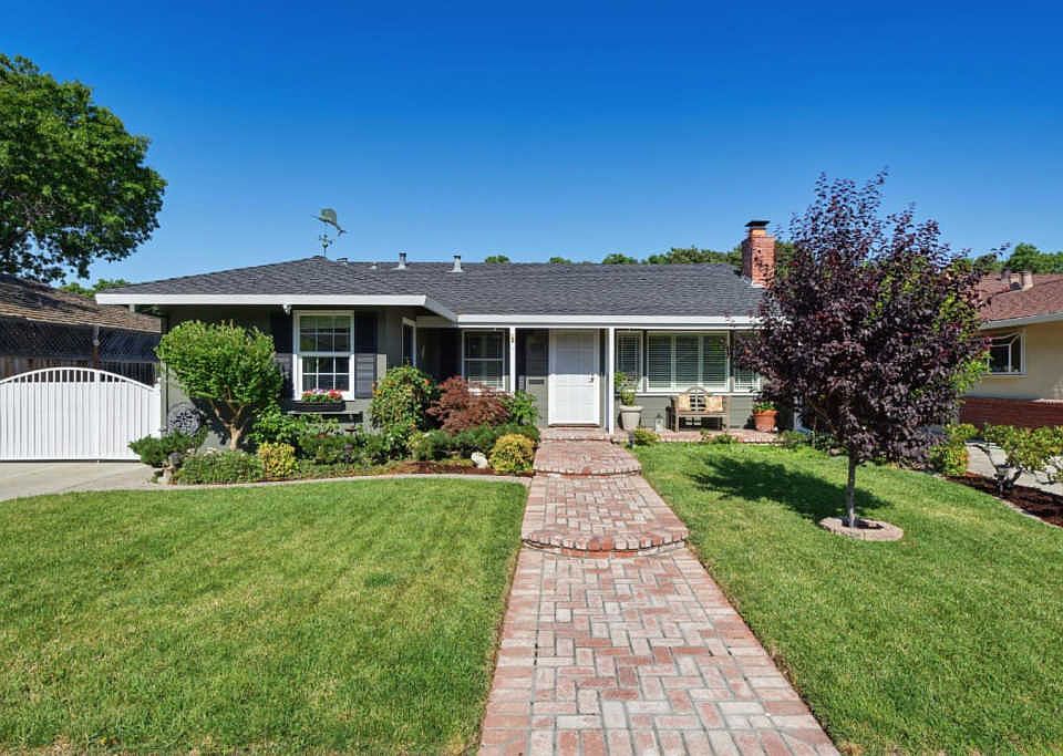 1st image of 928 Madeline Ln