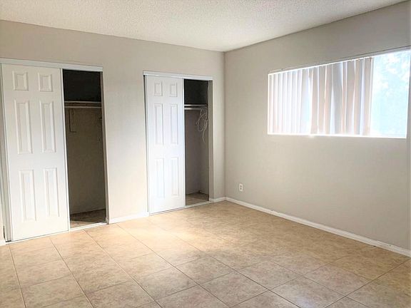 4th image of 600 E 5th St APT 7
