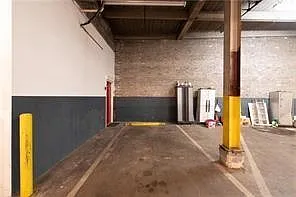 210 Walker St SW #1 — Photo 8