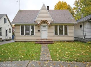 1010 Dayton Ave, Kalamazoo, MI 49048