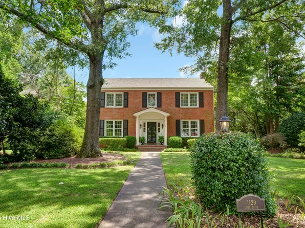 1129 Essex Drive, Wilmington, NC 28403