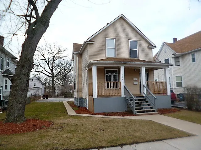 1656 Aberdeen St photo 1