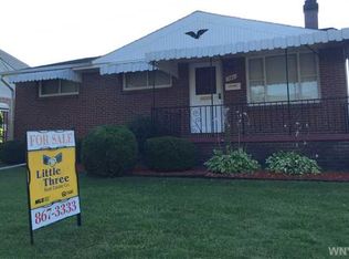 141 Heather Rd, Cheektowaga, NY 14225