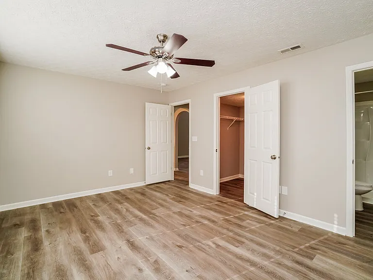 4880 Grimm Dr — Photo 13