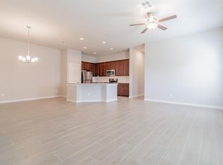 202 Oakcrest #B, Conroe, TX 77304
