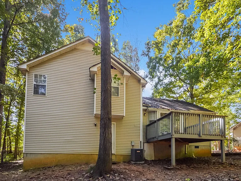 130 Branchwood Dr — Photo 25