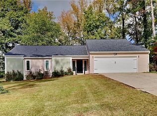 6802 Oakland Dr, Douglasville, GA 30135
