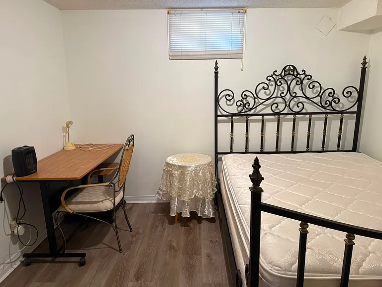 238 Bernard Ave #1B — Photo 11