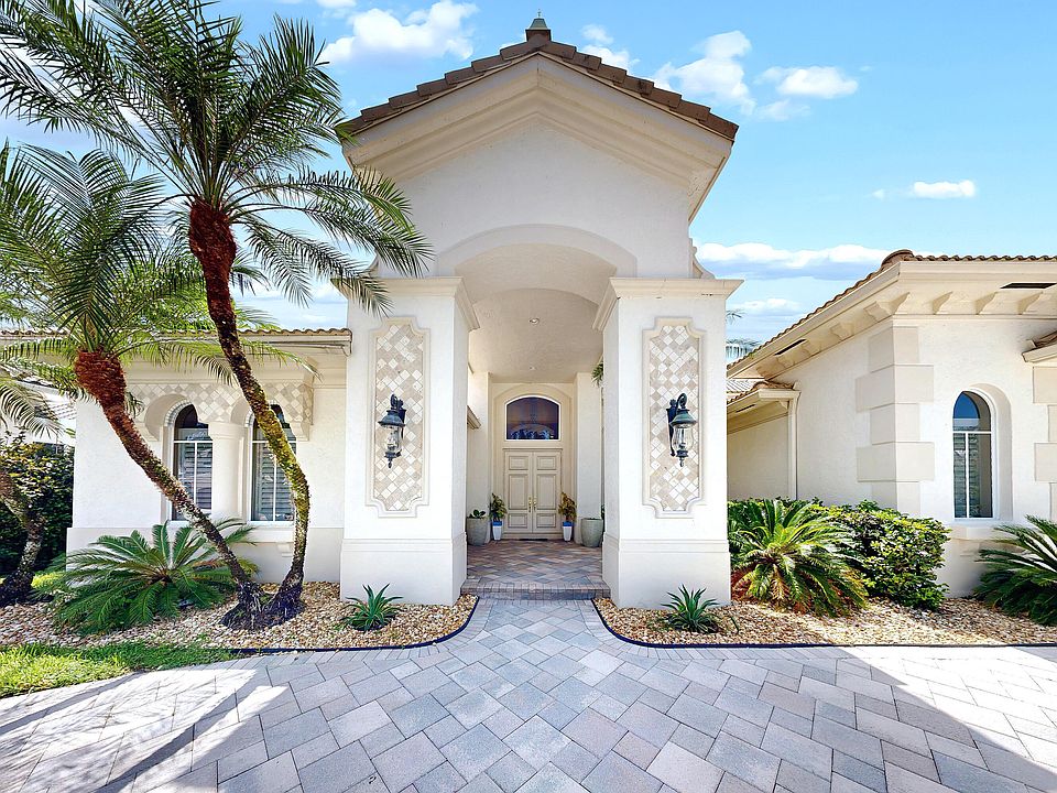1st image of 11065 Canary Island Court