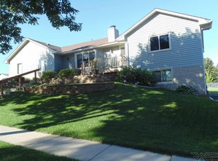 1919 S Alpine Ave, Sioux Falls, SD 57110