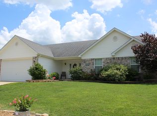 10938 Mulberry Dr, Foristell, MO 63348