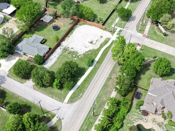 1900 N Carroll Ave, Southlake, TX 76092