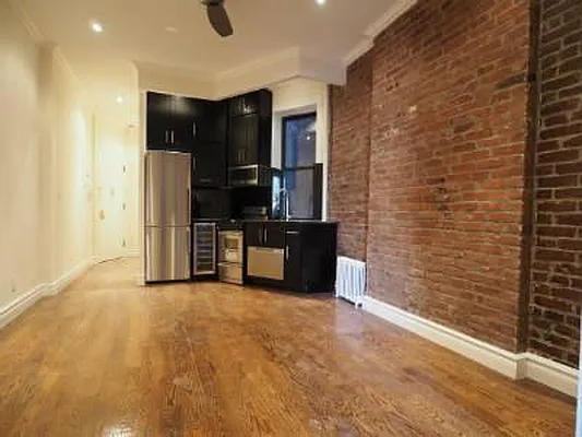 Rented by Centennial Properties NY | media 7