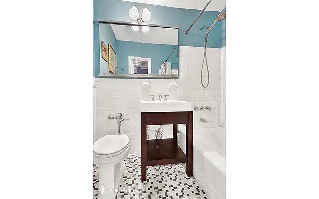 Sold by Douglas Elliman | media 16