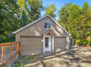 10250 NE 24th St, Bellevue, WA 98004
