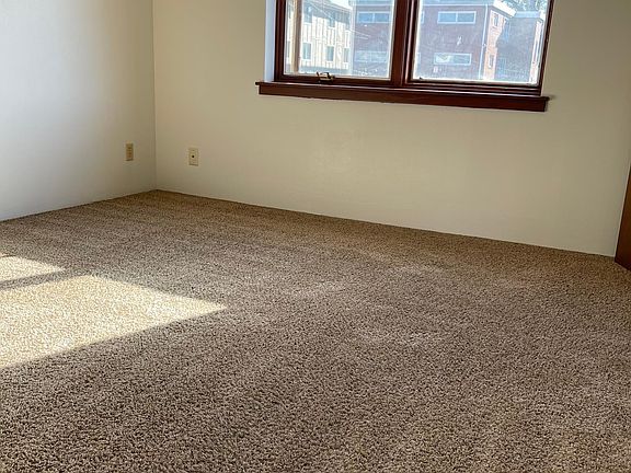 5th image of 1300 S 13th St #3