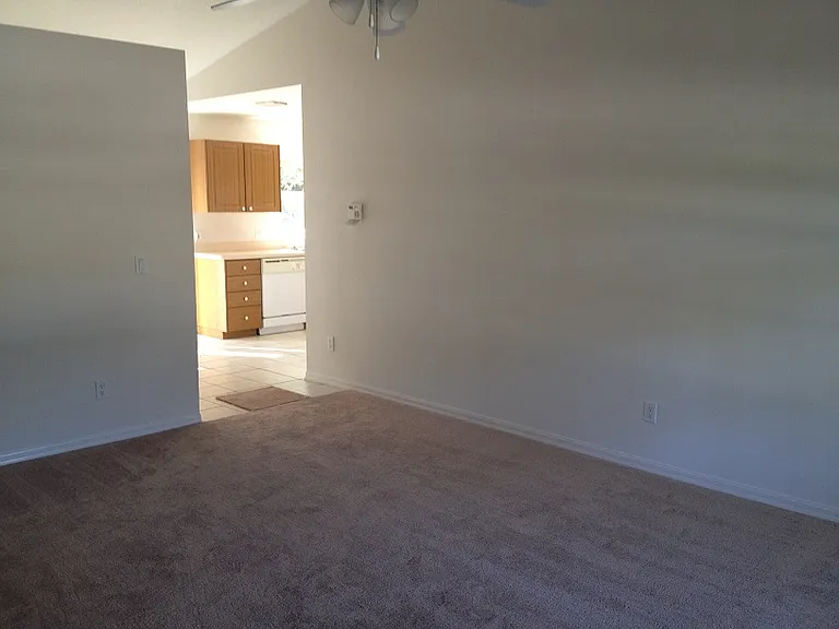 1155 34th Ave SW — Photo 3