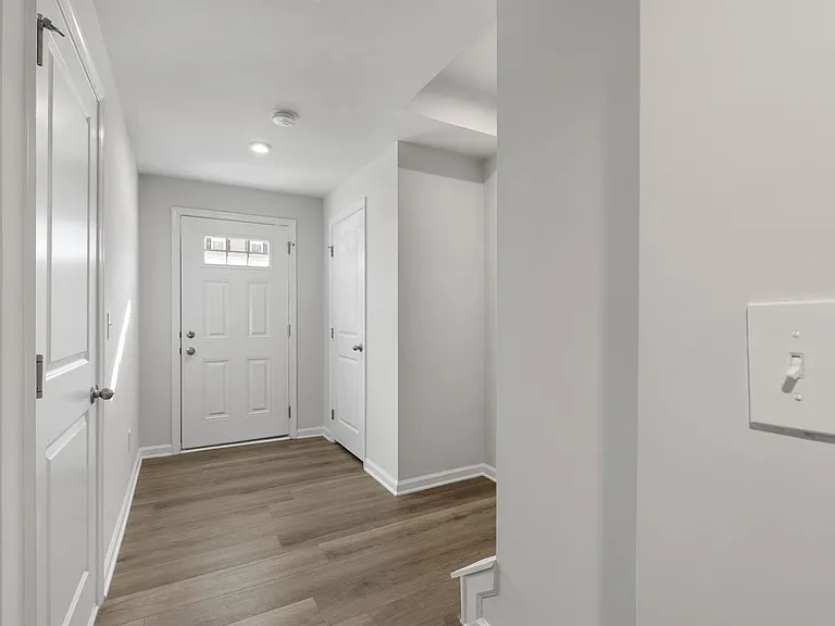 109 Brooklane Ct — Photo 19