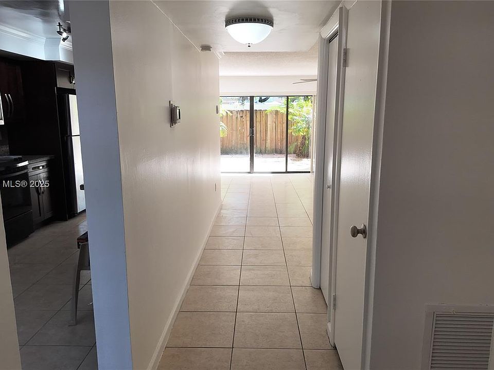 1st image of 3326 Farragut St #33266F