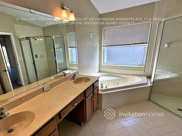 3573 Moon Bay Cir — Photo 14
