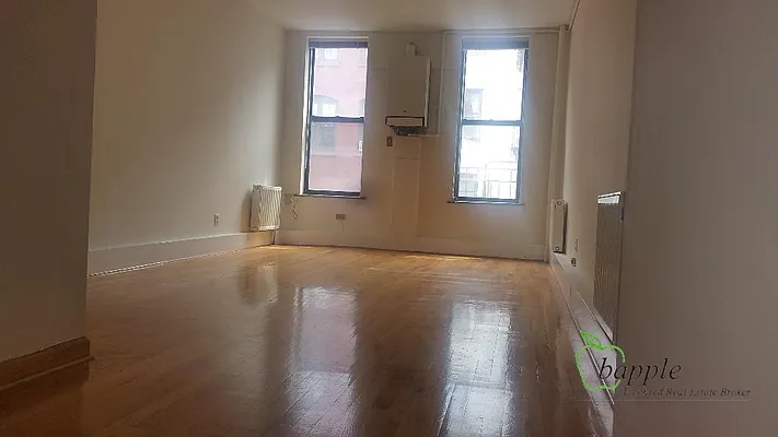 Rented by Bapple | media 27