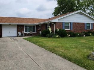 2440 Sherwood Dr, Lima, OH 45805