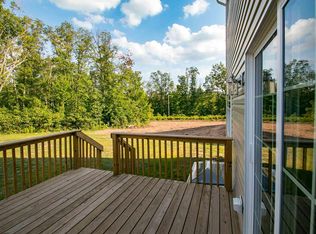 16 Scotia Dr #3B-2BA-1650SQFT, Drums, PA 18222