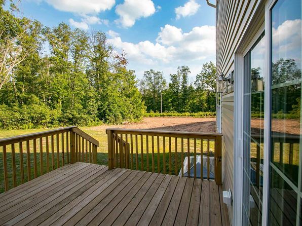 16 Scotia Dr #3B-2BA-1650SQFT
