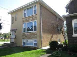 32 E 137th St #1, Riverdale, IL 60827